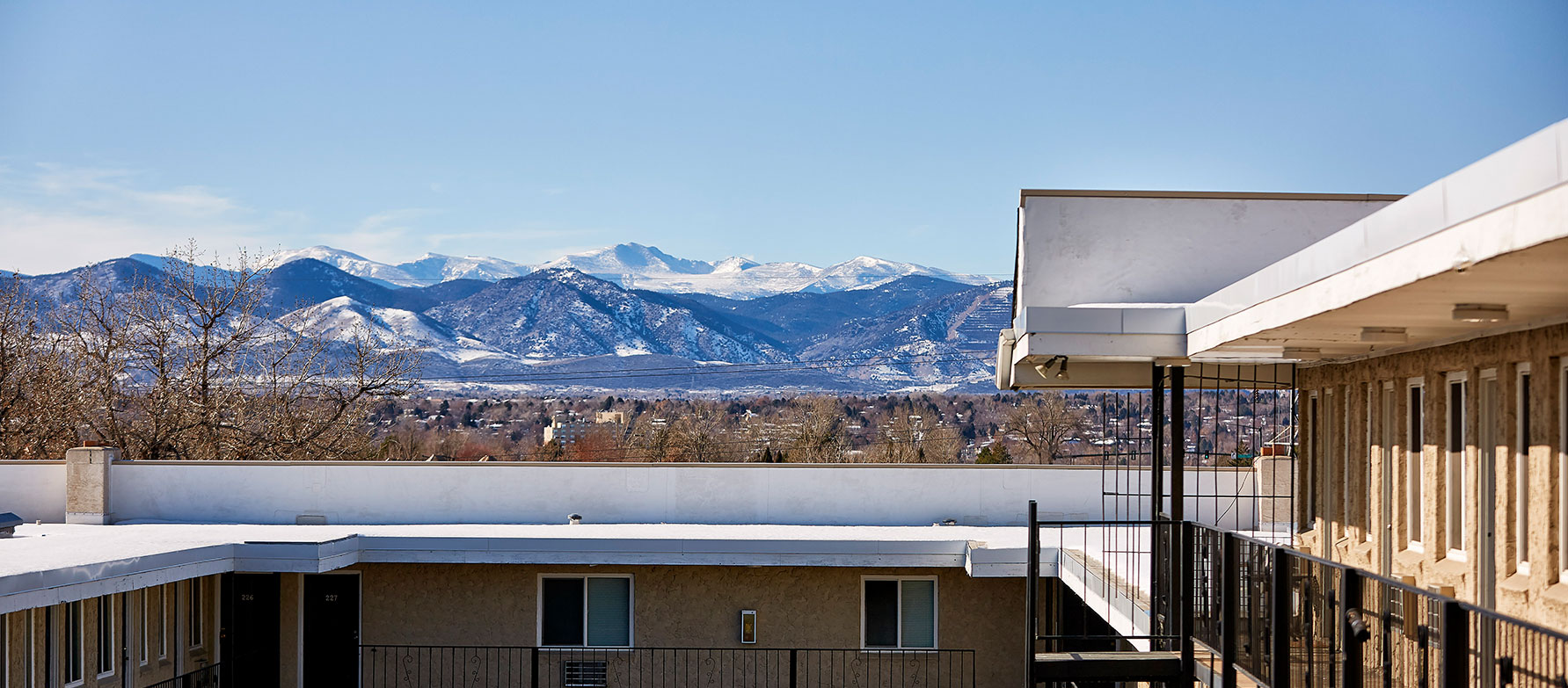 Parkland Square Apartments FULLY UPDATED APARTMENTS IN LITTLETON